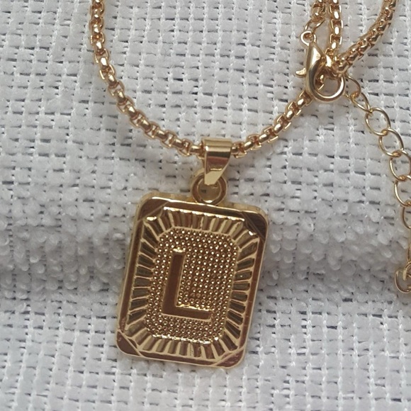 Gold plated Stainless Steel Initial L Letter Pendant Necklace - Picture 1 of 4